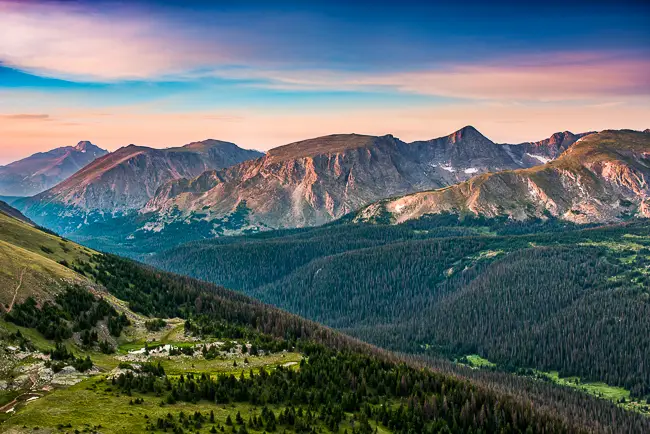 Gore Range Overlook sunrise on Trail Ridge Road